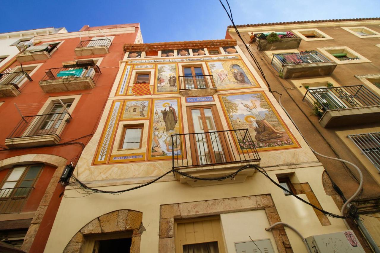 Apartamento Duplex en planta baja junto a la catedral Tarragona Exterior foto
